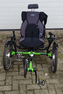 Ice Adventure hr 26 RS van voor