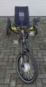 Hase Kettwiesel cross van voor gezien