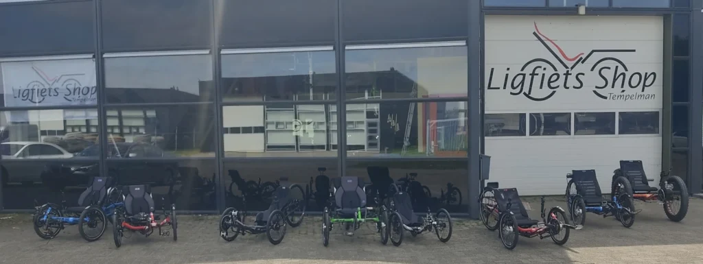 Voorkant van de winkel met alle Ice trikes