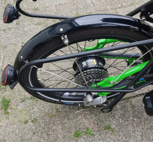 IceTrikes Adventure 20FS van cassette detail